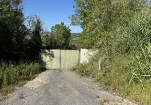 PRÉDIO URBANO - TERRENO DE CONSTRUÇÃO COM 3.000 m2 - COPEIRA