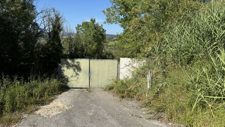 PRÉDIO URBANO - TERRENO DE CONSTRUÇÃO COM 3.000 m2 - COPEIRA