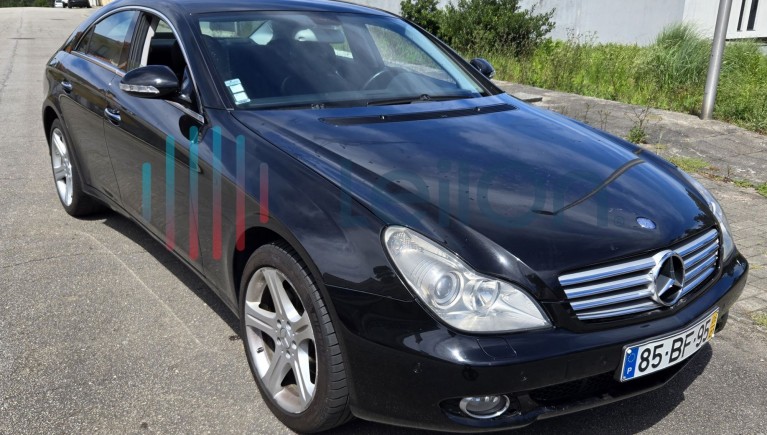 MERCEDES-BENS CLS 320 COUPE do ano 2006