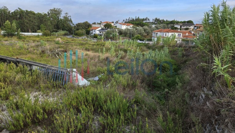 PRÉDIO RUSTICO SITUADO EM RELVA GRANDE COM ÁREA TOTAL DE 290 M2